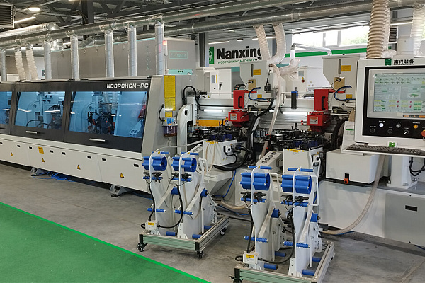 ������ � ������� �� 2,5% � ����������� ������� �� Nanxing � �������� Delta������