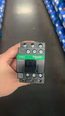 ��������� LC1D18BDC DC24V (21510750)